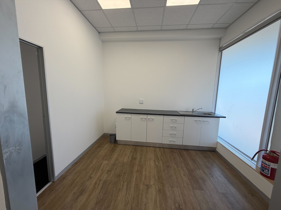 To Let Commercial Property for Rent in Claremont Western Cape